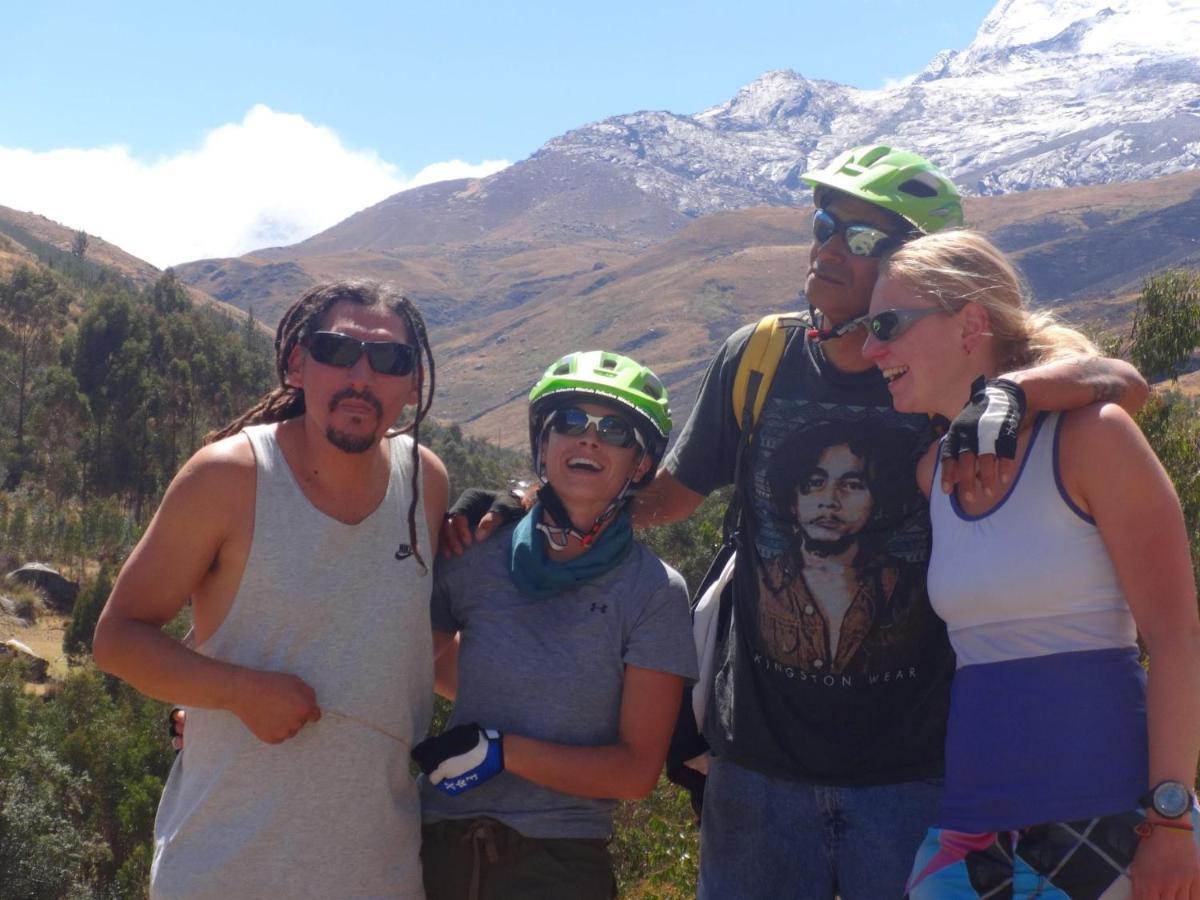Monkeywasi Climbing Hostel Huaraz  Exterior foto