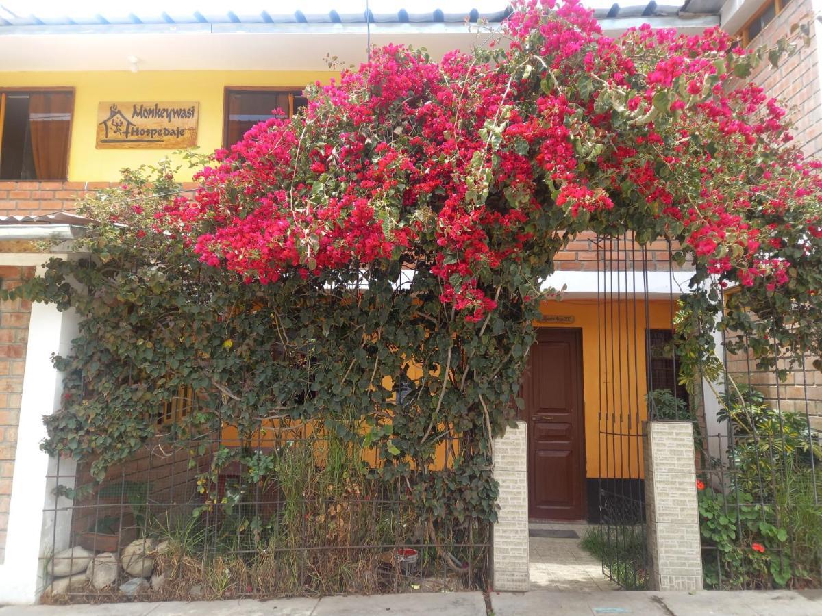 Monkeywasi Climbing Hostel Huaraz  Exterior foto